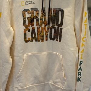 National park  Cream hoody